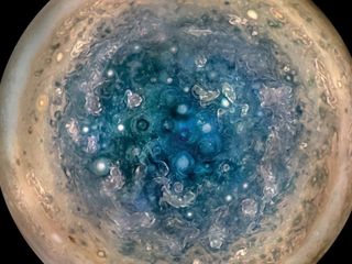 thumbnail - Ondes Plasma de Jupiter